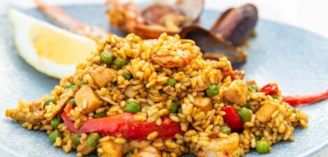 Pourquoi la paella se mange le jeudi Découvrez la tradition !