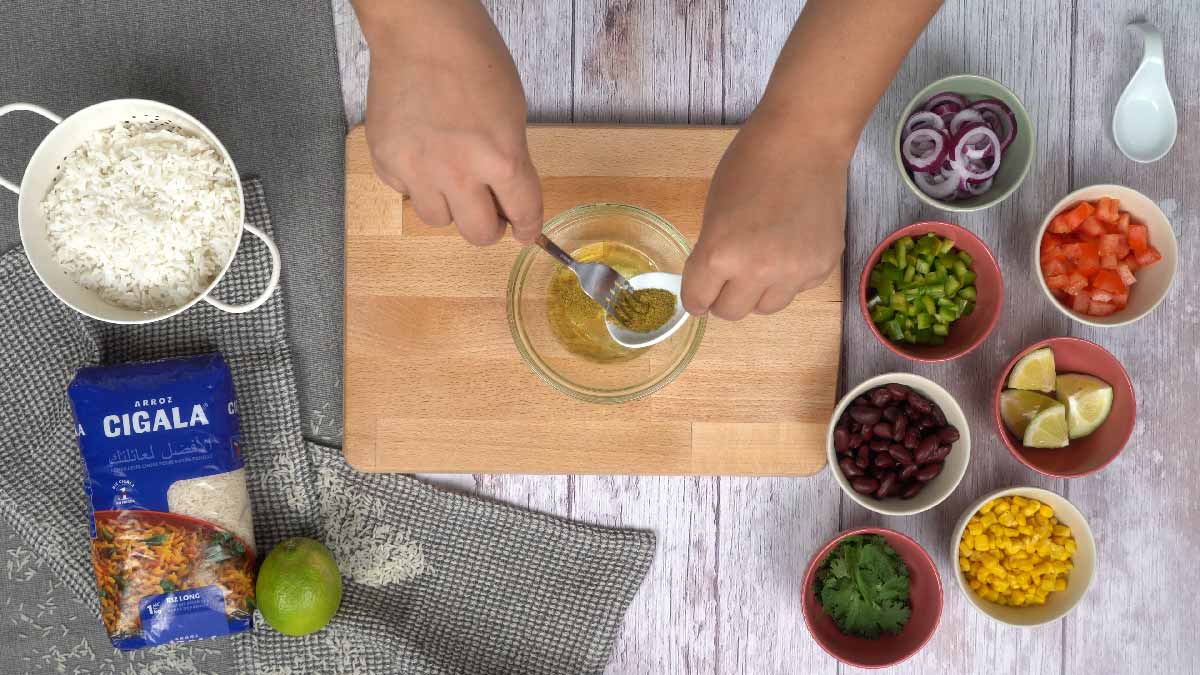 salade mexicaine au riz: Préparation de la Vinaigrette