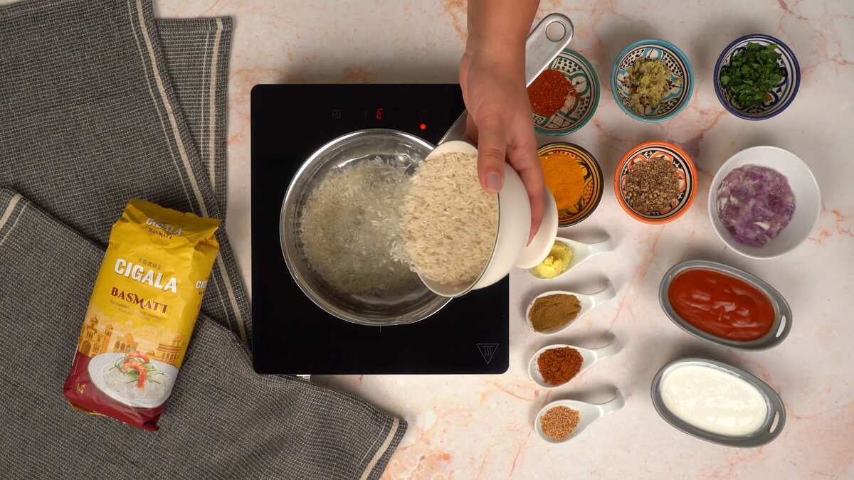 Cuisson du riz Arroz Cigala basmati dans l'eau