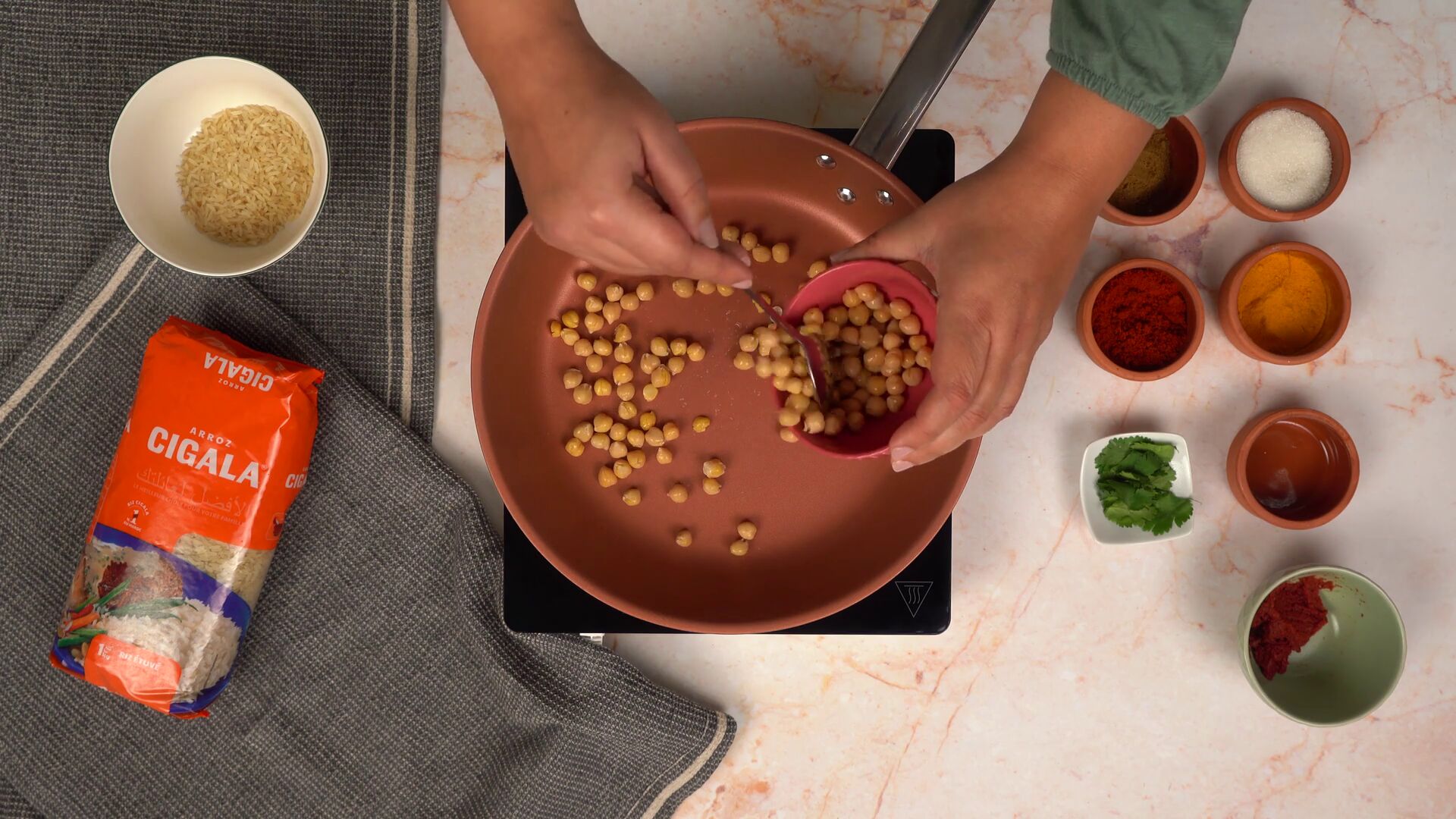 dernière étape du cette recette : la préparation des pois chiches